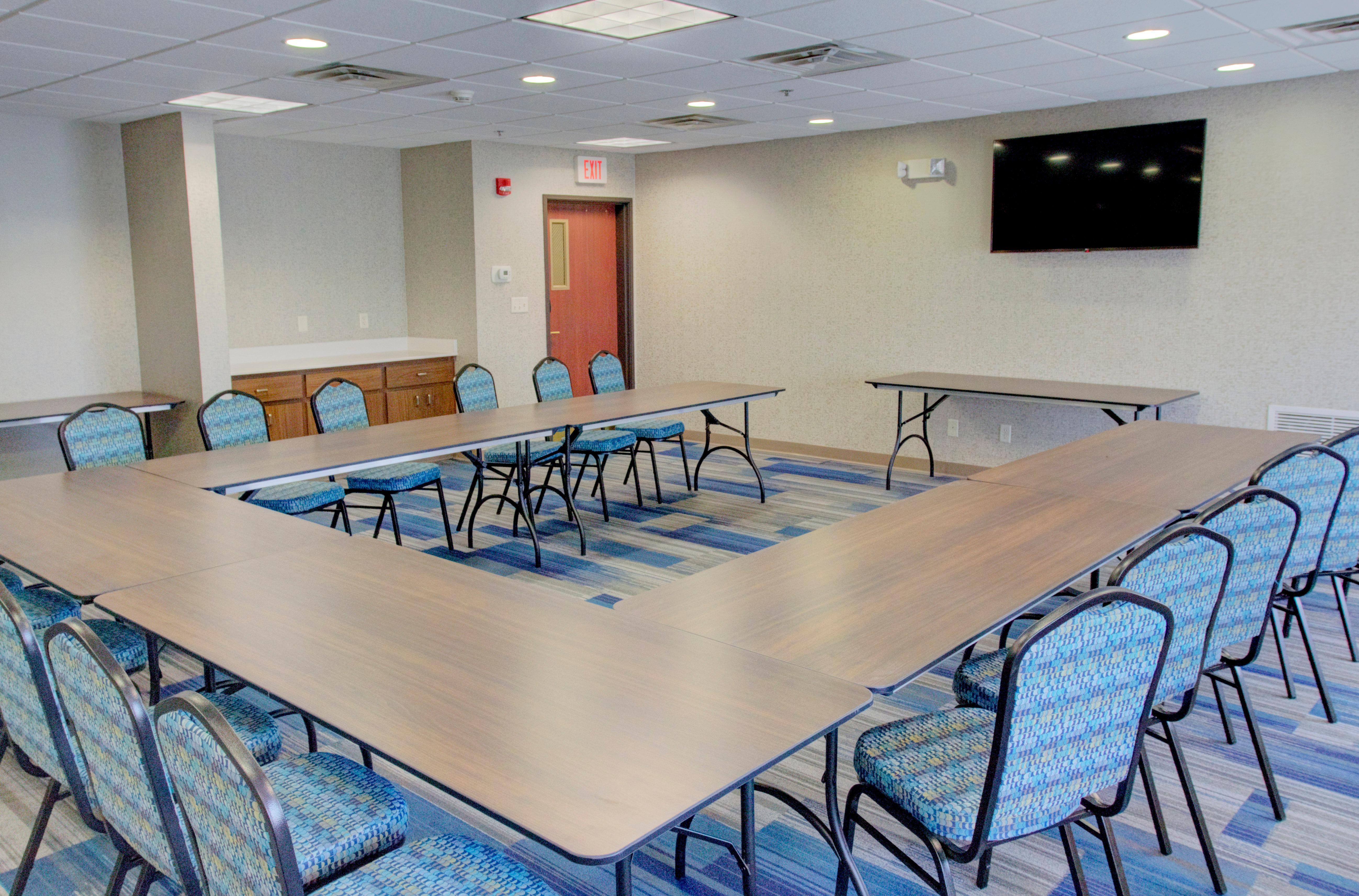 Holiday Inn Express & Suites Le Mars By Ihg Esterno foto