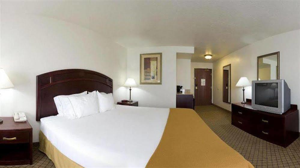 Holiday Inn Express & Suites Le Mars By Ihg Esterno foto