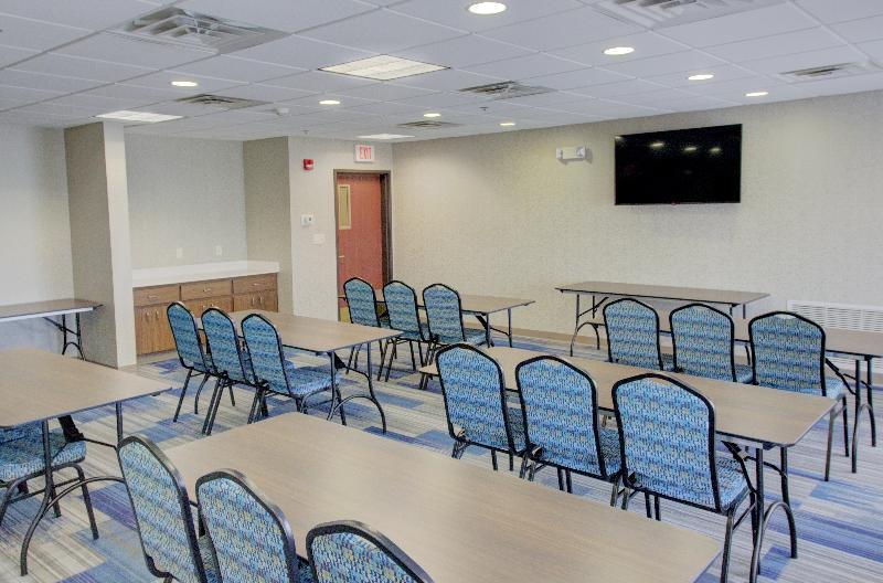 Holiday Inn Express & Suites Le Mars By Ihg Esterno foto